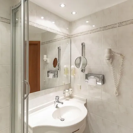 Hotel Markgraf 3*